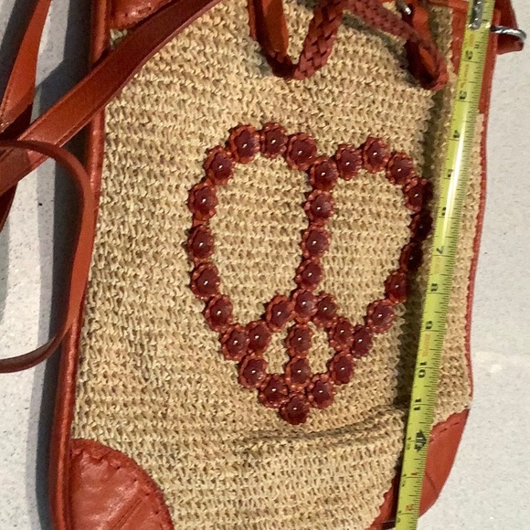 Vintage Brighton Raffia Peace Heart Shoulder Bag - Picture 5 of 7